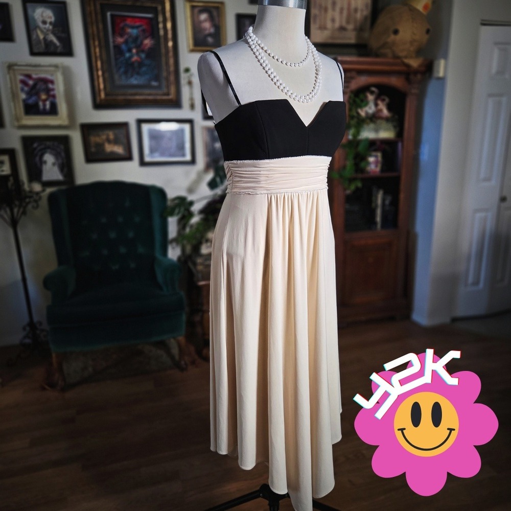 Vintage Y2K Laundry by Shelli Segal Black Cream Handkerchief Hem Midi Dress